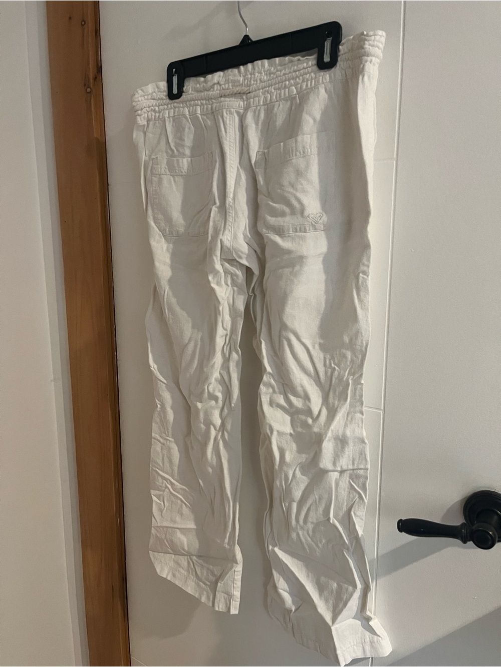 Woman’s Roxy Drawstring Linen Blend Pants - Picture 3 of 4